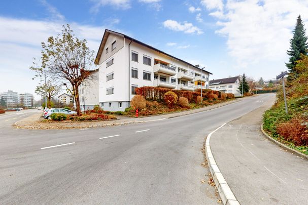 Your new home – JUST RENOVATED in the popular Schachenweid neighborhood - Photo 1