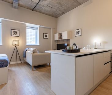 Studio to rent - Photo 2