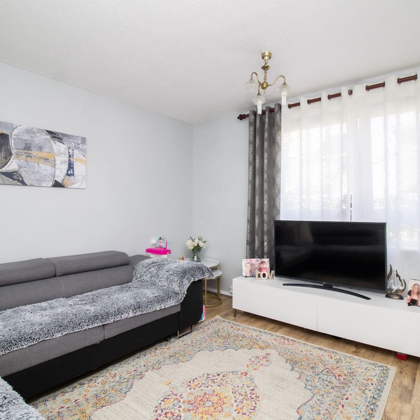 Rothbury Cottages, SE10, London - Photo 1