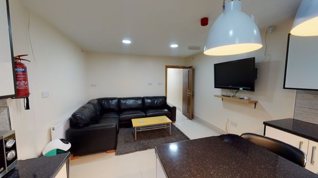 25 Alton Road Selly Oak - Photo 1