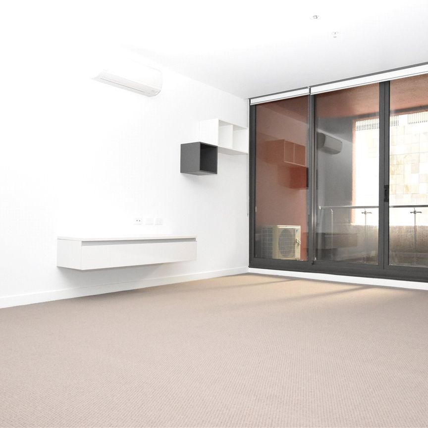 204/639 Lonsdale Street - Photo 1