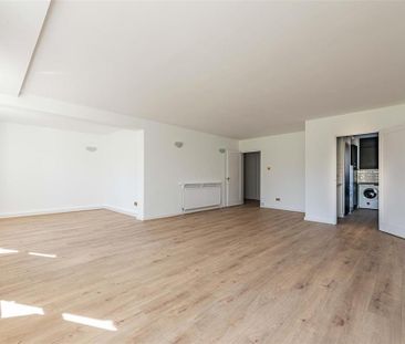 3 bedroom flat to rent - Photo 3