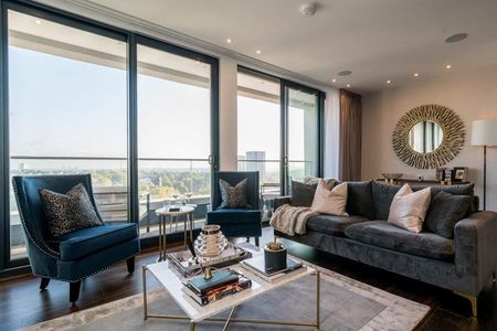 PENTHOUSE CENTRE HEIGHTS, Finchley Road, Hampstead, London NW3 - Photo 2