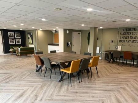 2 bedroom flat to rent - Photo 3