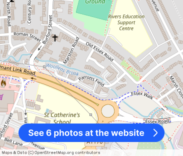 Parrotts Field, Hoddesdon,Hertfordshire - Photo 1