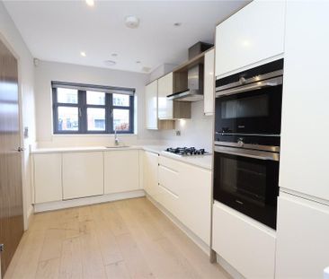 3 bedroom detached house to rent - Photo 6