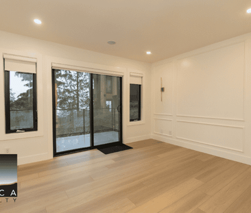 8531 Ansell Place, West Vancouver - Photo 1