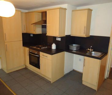 1 bedroom flat to rent - Photo 4