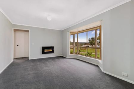 3 Bed, 2 Bath - Photo 2