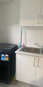 Elermore Vale - Photo 3