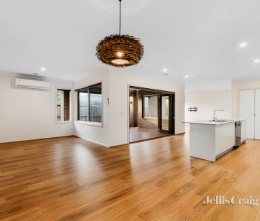 4 Bed, 2 Bath - Photo 4