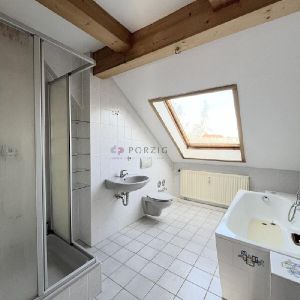 Wohnkomfort unter dem Dach – Dachgeschosswohnung mit Tageslichtbad - Foto 2