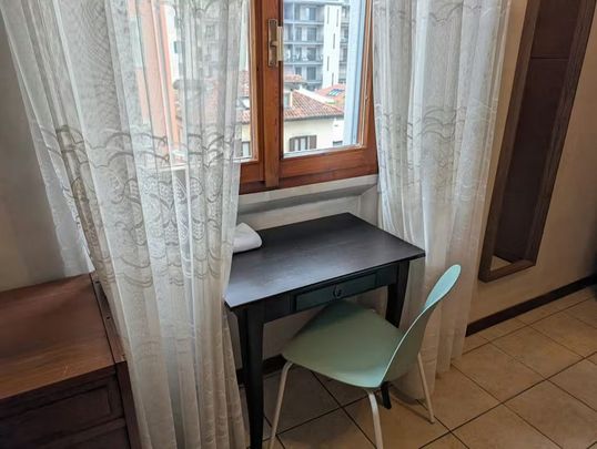 Via Termopili, Milan, Lombardy 20127 - Photo 1