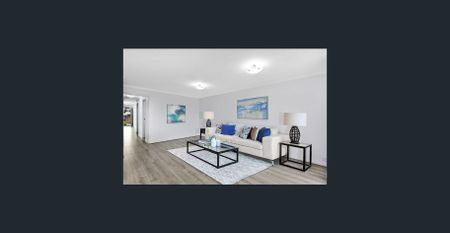 Modern Three Bedroom Family Home - Photo 2