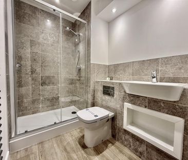 Intento, Greensfield Close, Gateshead - Photo 6