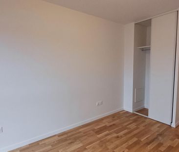 location Appartement T2 DE 40.5m² À LE PERREUX SUR MARNE - Photo 3