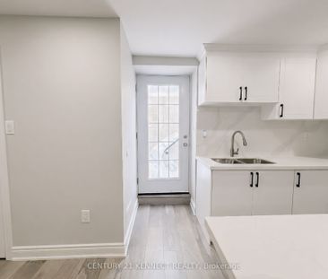 23 Fieldstone Lane Avenue #Bsmt - Photo 6