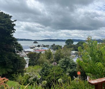 Scenic 2BR with View in Paihia Central - Photo 1
