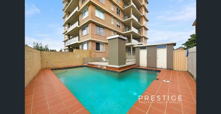 Brighton-Le-Sands Lifestyle – Beachside Apartment on The Grand Parade - Photo 4