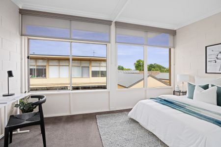Charming 2-storey Townhouse - Photo 4