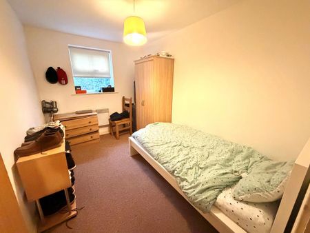 2 bedroom apartment to rent - Photo 4