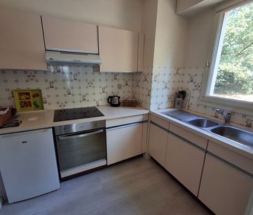 Location Appartement 2 pièces 53m² - Photo 4