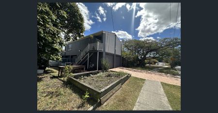 Updated Unit in Convenient Location - Photo 2