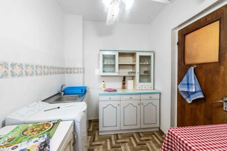 Inchiriez ap 2 camere, semi-decom, renovat, sector 6, 400 Euro/luna - Photo 5