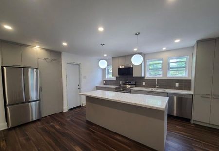 For Lease - 1182 Avenue Road Unit# (MAIN), Toronto, Ontario - Photo 2