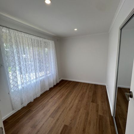 Noble Park - Photo 4