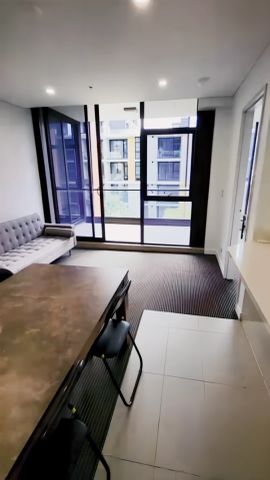 887 South Dowling Street, Sydney - Photo 2