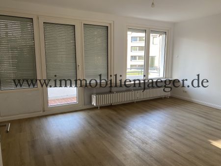 Zentrales Poppenbüttel - Neu modernisierte Hochparterre-Wohnung mit Balkon - Vollbad - ab sofort - Foto 3