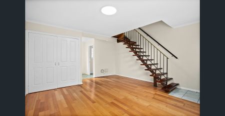 Neat & Comfortable Unit in a Convenient Location - Photo 5