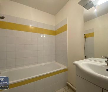 Location Appartement 2 pièces 39m² CAHORS 46000 - Photo 4