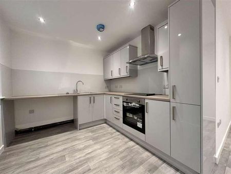 High Street, Neston, CH64 - Photo 4