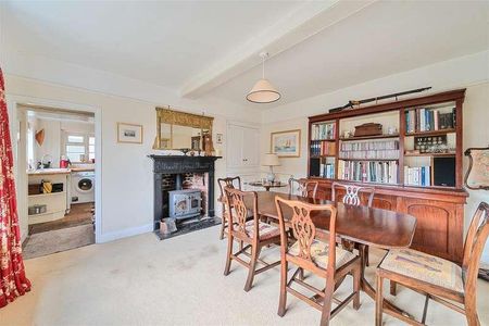 High Street, Sixpenny Handley, SP5 - Photo 3