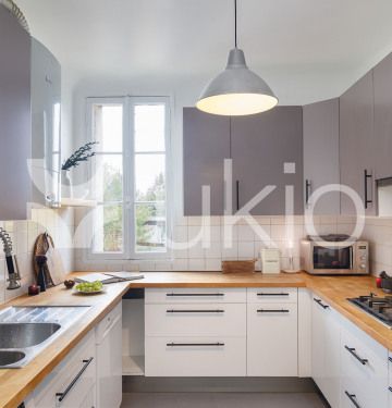 Appartement • Saint James-Delabordère - Photo 1