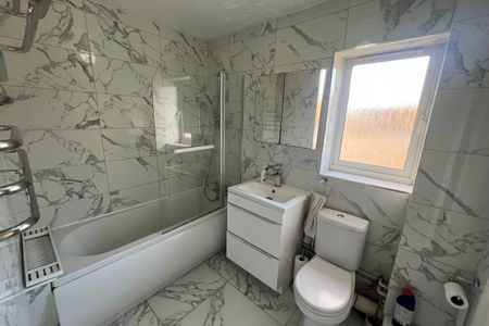 Eleanor Way - Photo 2