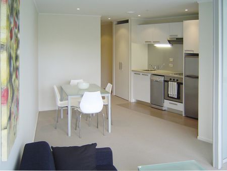 Eclipse Apartments - Photo 3