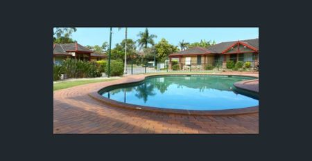 Modern Townhouse close to Gold Coast Uni Hospital - Photo 2