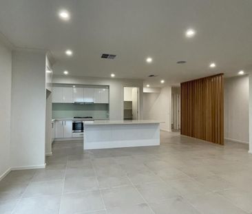 Beautiful Home in Convenient Location - Photo 1