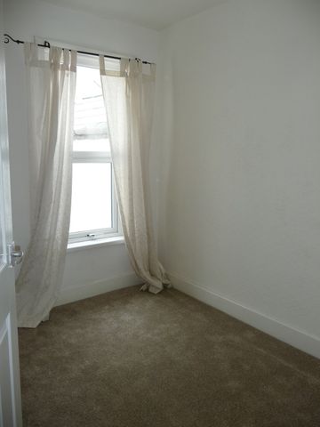 13 Carrington Street, Ravenhill Road, Belfast, BT6 8GF - Photo 4