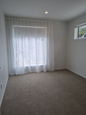 * First week rent FREE * Wainuiomata, 3 bedrooms - Photo 5