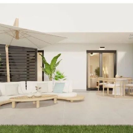 Alquiler de piso en Avenida Rocio Jurado, 18 - Photo 1