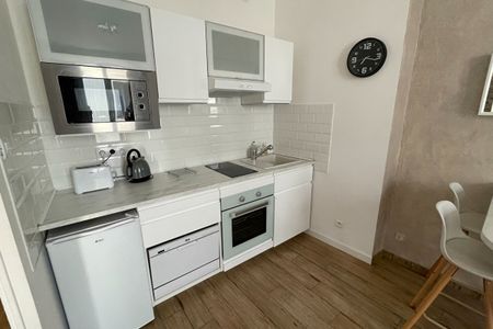 Appartement Aix En Provence 1 pièce(s) 23.91 m2 - Photo 2