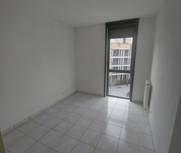 Location Appartement 4 pièces 80m² MERIGNAC 33700 - Photo 6