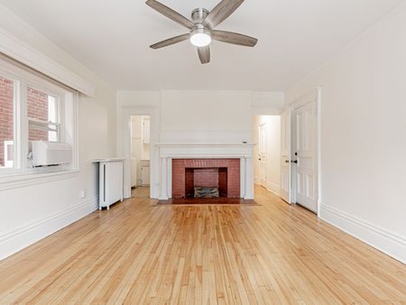 For Lease - 347 Walmer Road Unit# 2nd Floor Unit 3, Toronto, Ontario - Photo 4