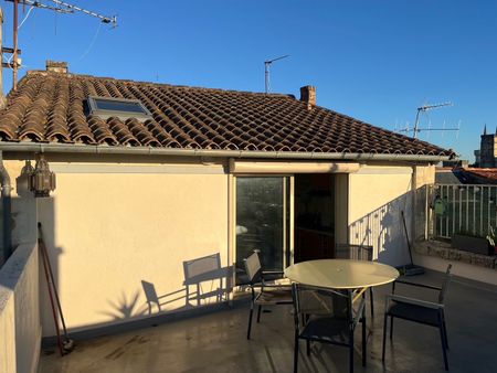 Niort, 79000 - Photo 2