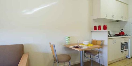 Studio Apartment - Photo 3