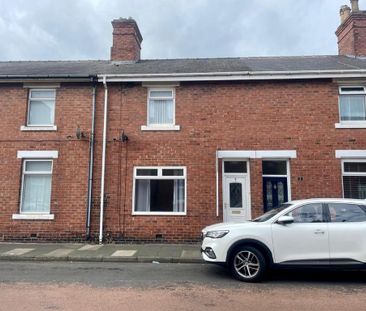 2 bedroom terraced house to rent - Photo 1